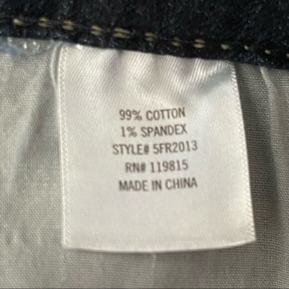 Harper by Francesca’s Mid Rise Release Hem Shorts Stretch Size 28 - Picture 9 of 9